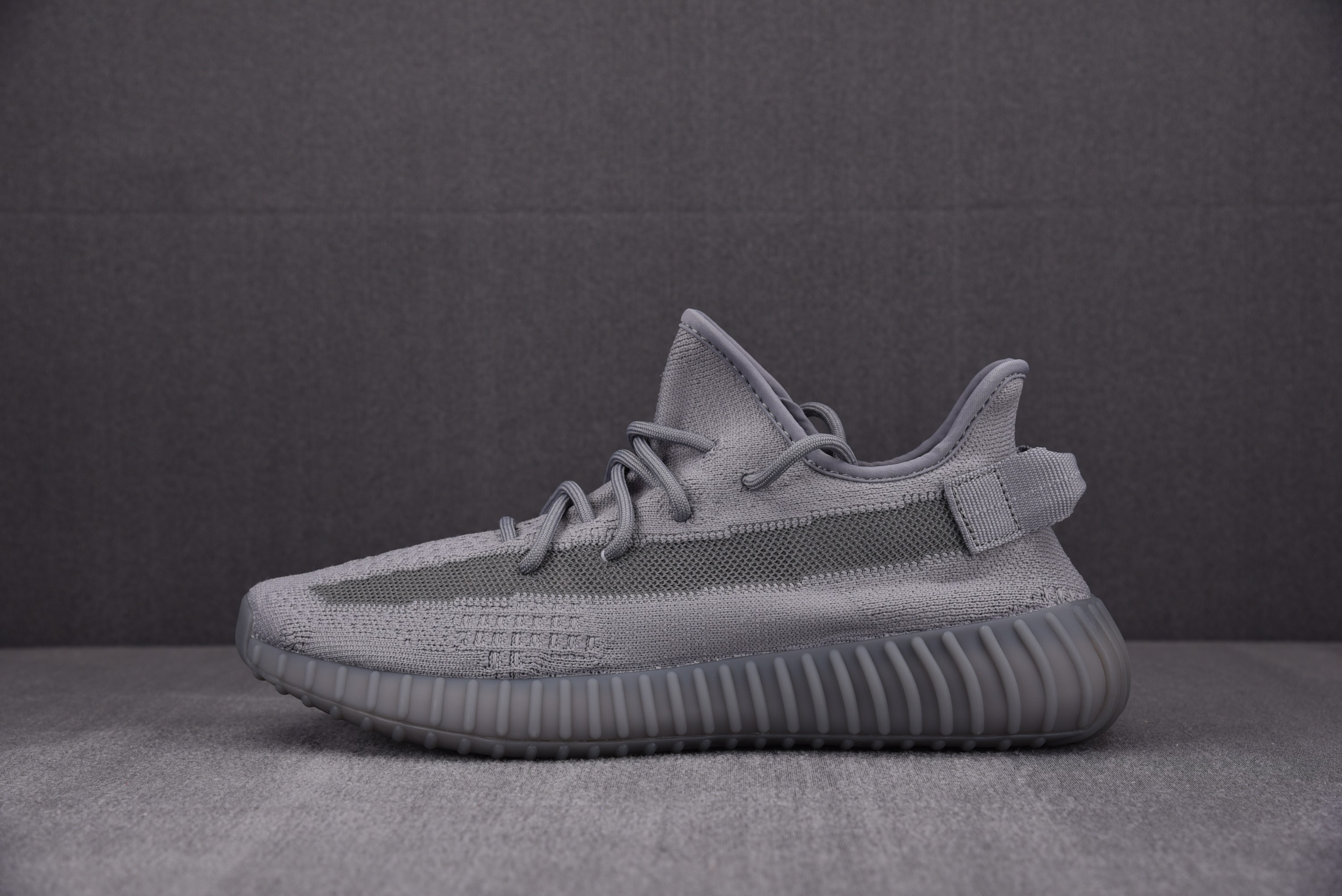 Adidas Yeezy 350 Boost V2 Space Ash Space Grey