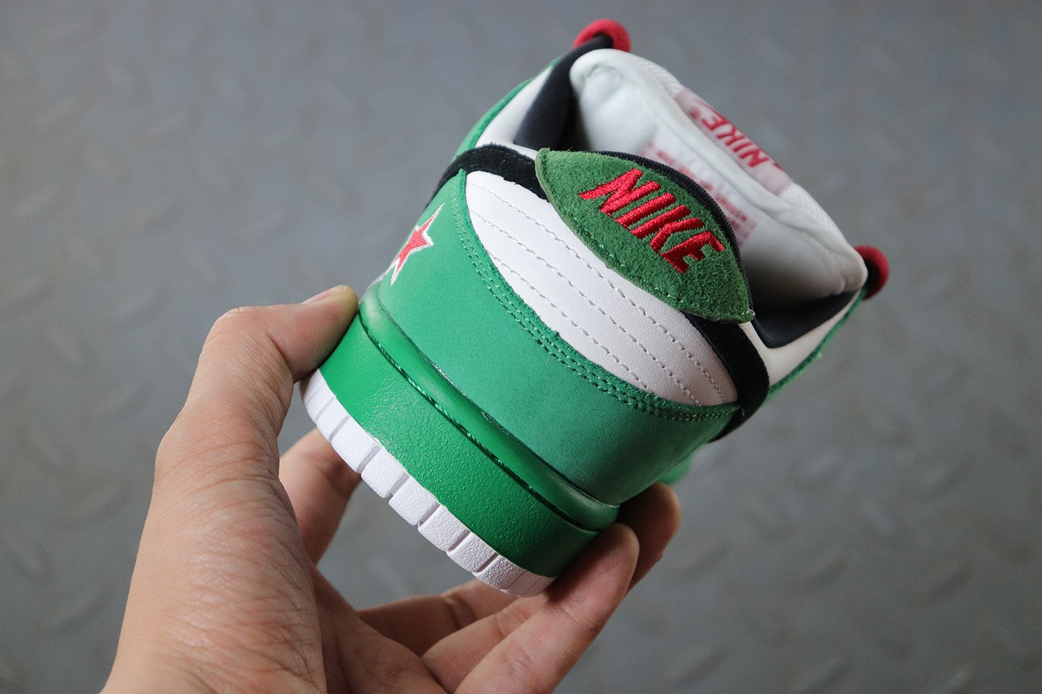 Nike SB Dunk Low Pro Heineken