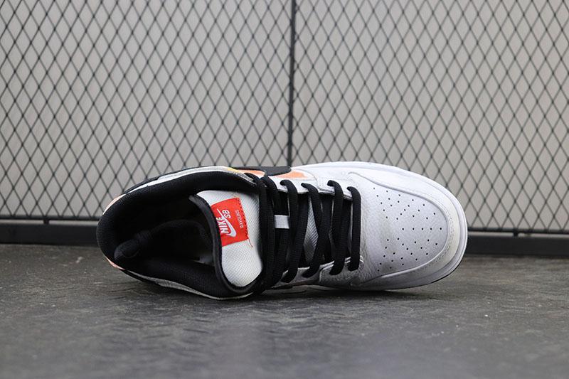 Nike SB Dunk Low Tie-Dye Rayguns 2019 - White