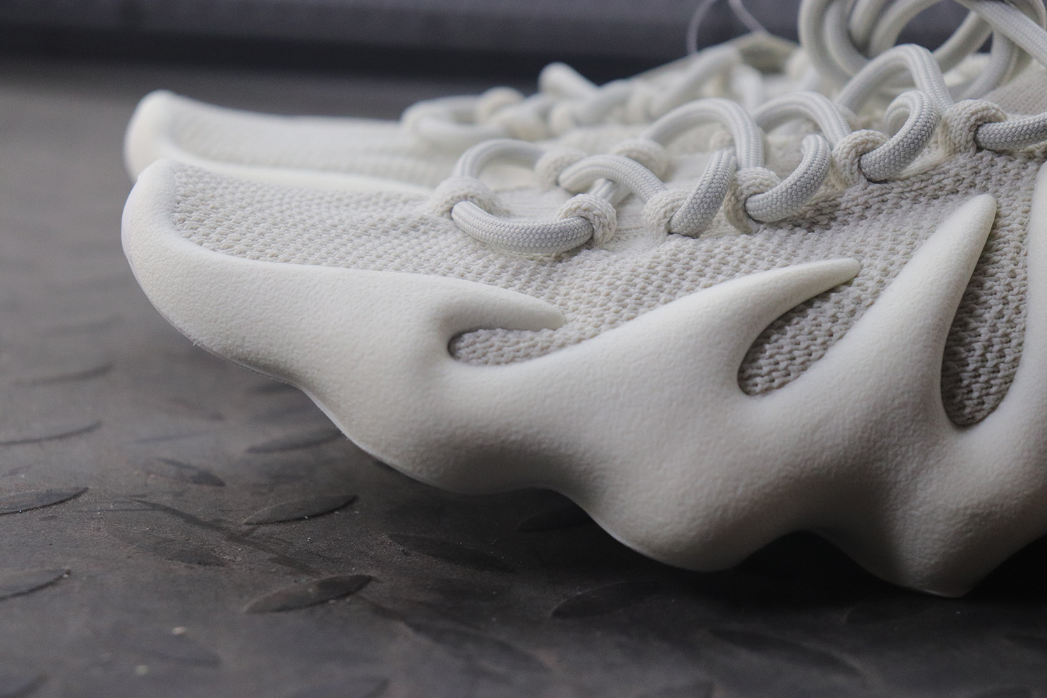 adidas Yeezy 450 Cloud White