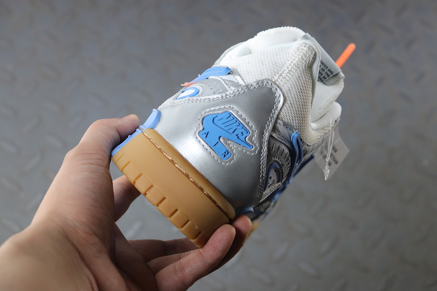 Nike Air Rubber Dunk Off-White UNC