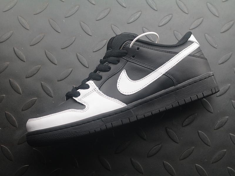 Nike SB Dunk Low Ying Yang