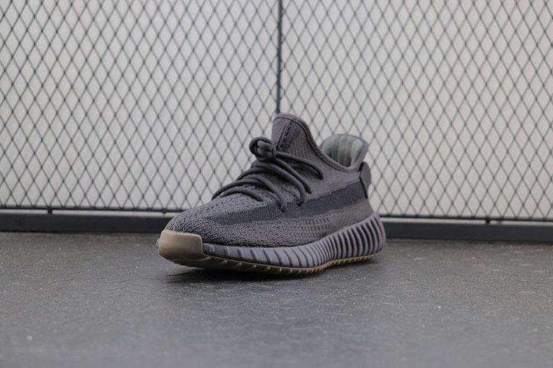 Adidas Yeezy Boost 350 V2 Cinder