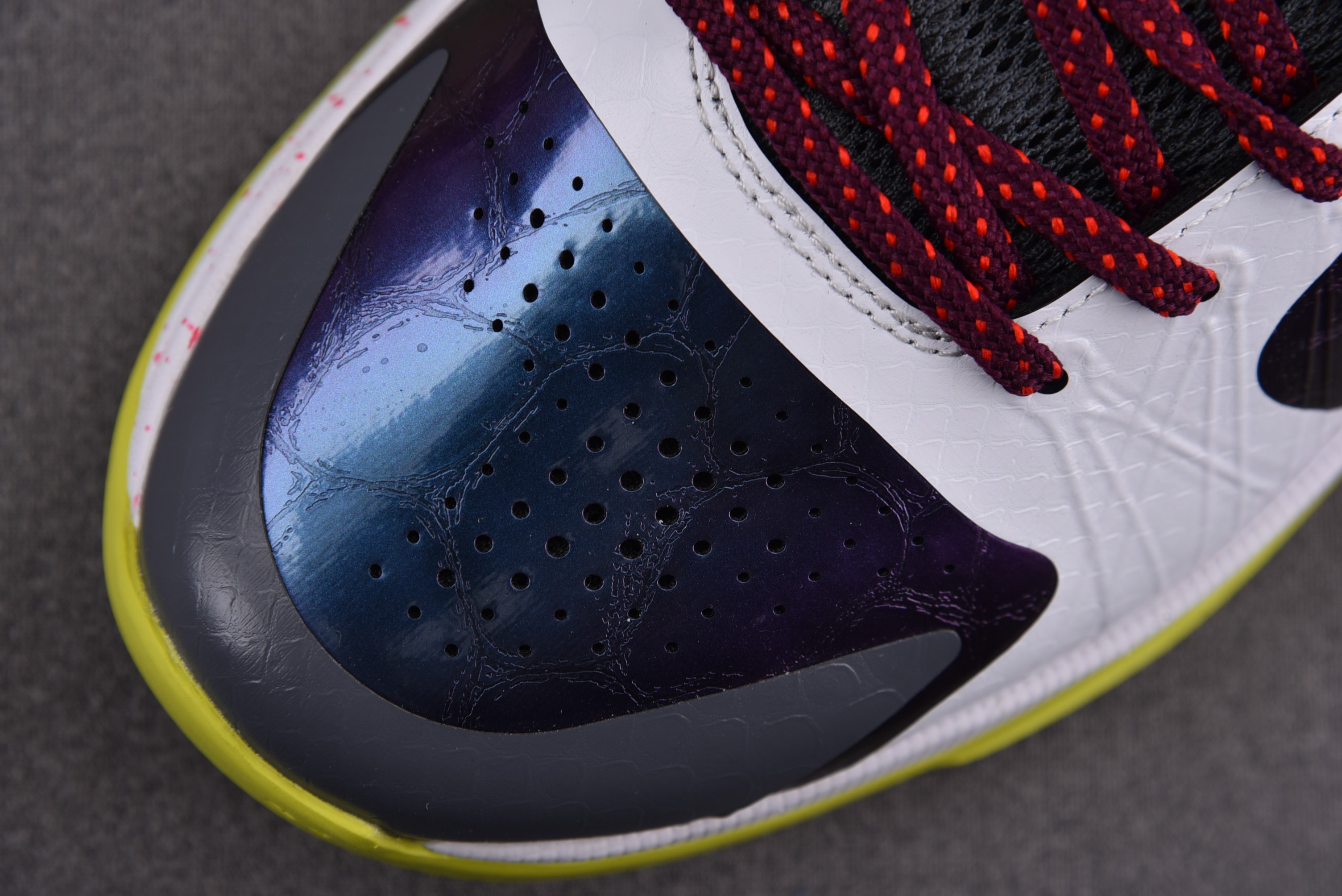 Nike Kobe 5 Protro Chaos
