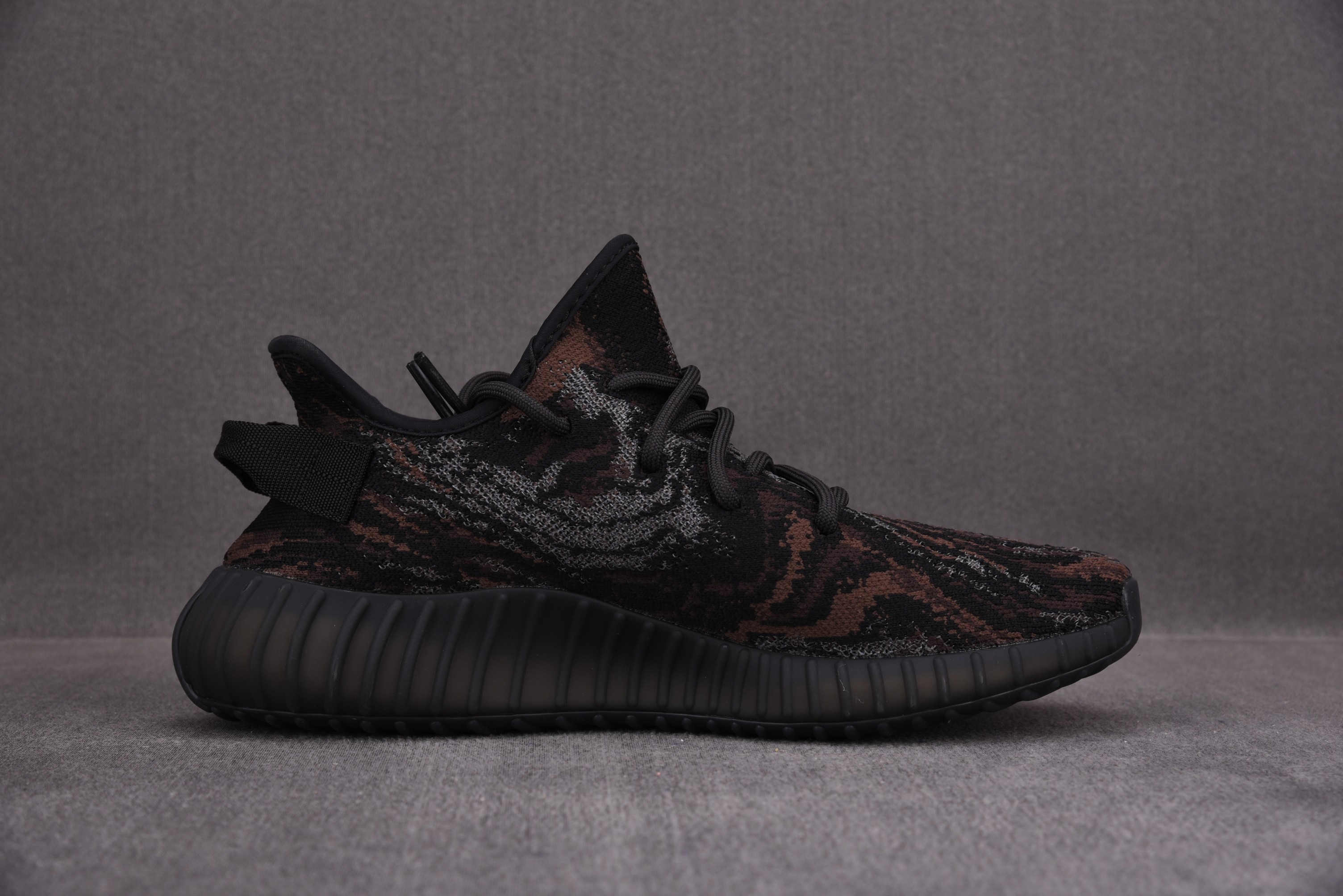 adidas Yeezy Boost 350 V2 MX Rock