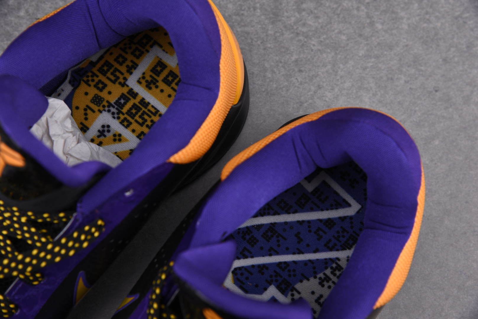Nike ZOOM KOBE 5 X 'LAKERS AWAY'