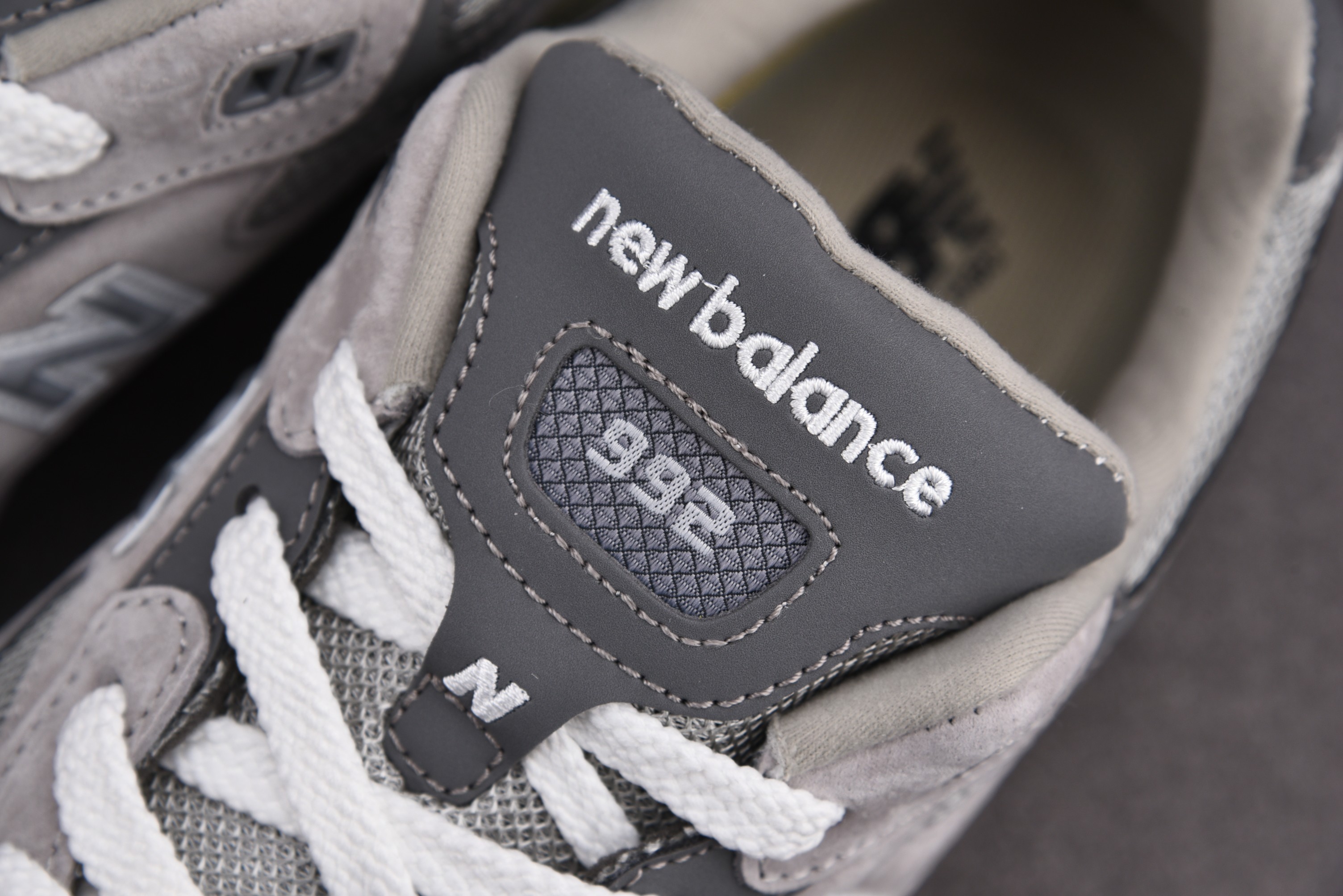 New Balance 992 Grey