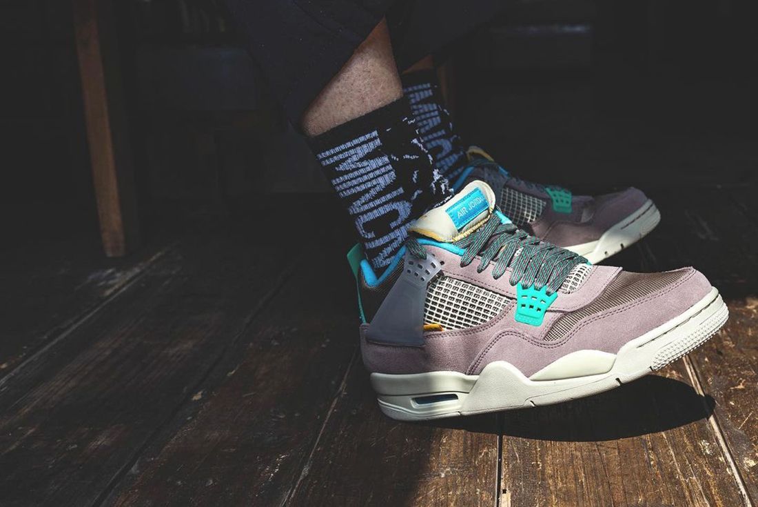 Jordan 4 Retro SP 30th Anniversary Union Taupe Haze