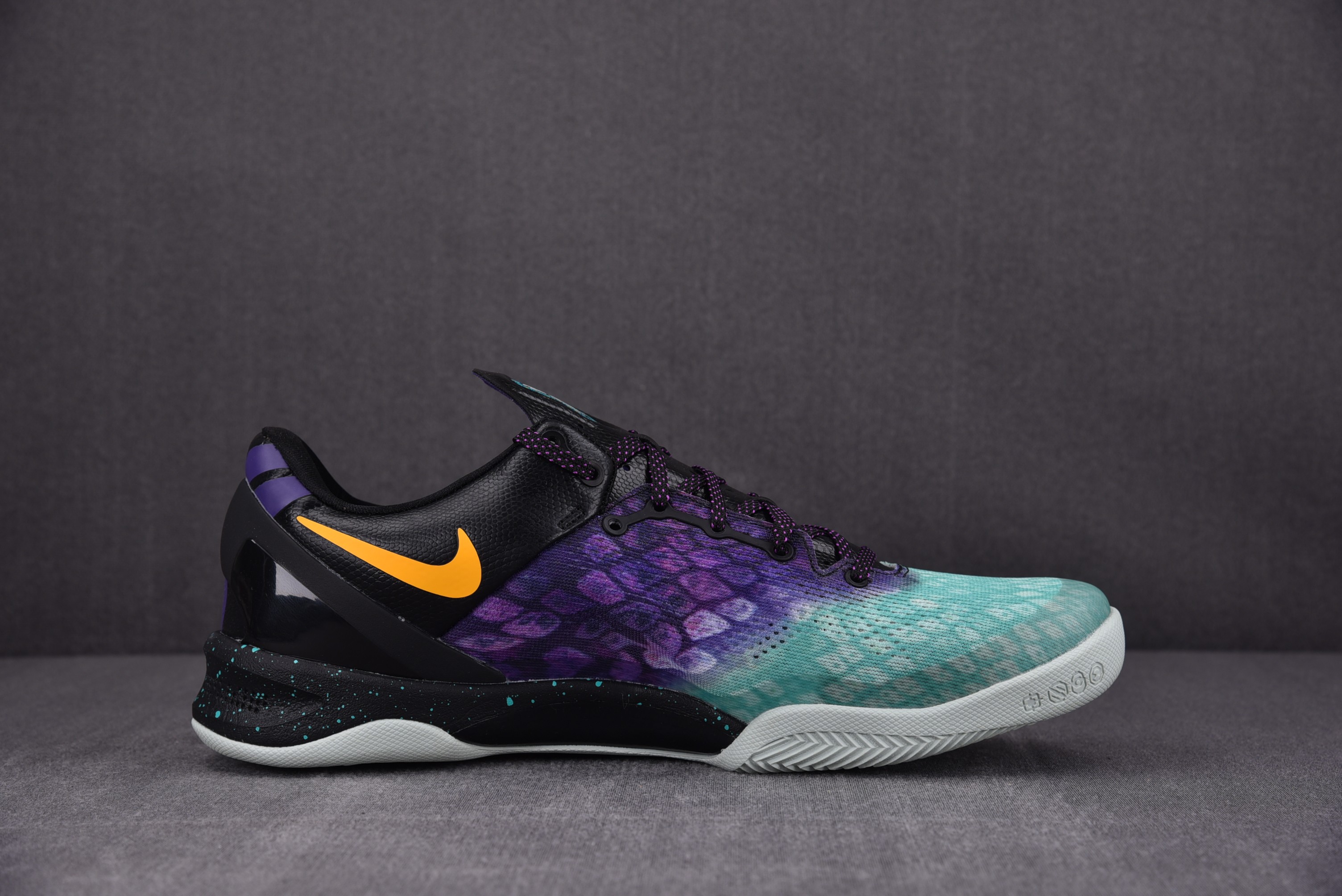 Nike Kobe 8 Easter