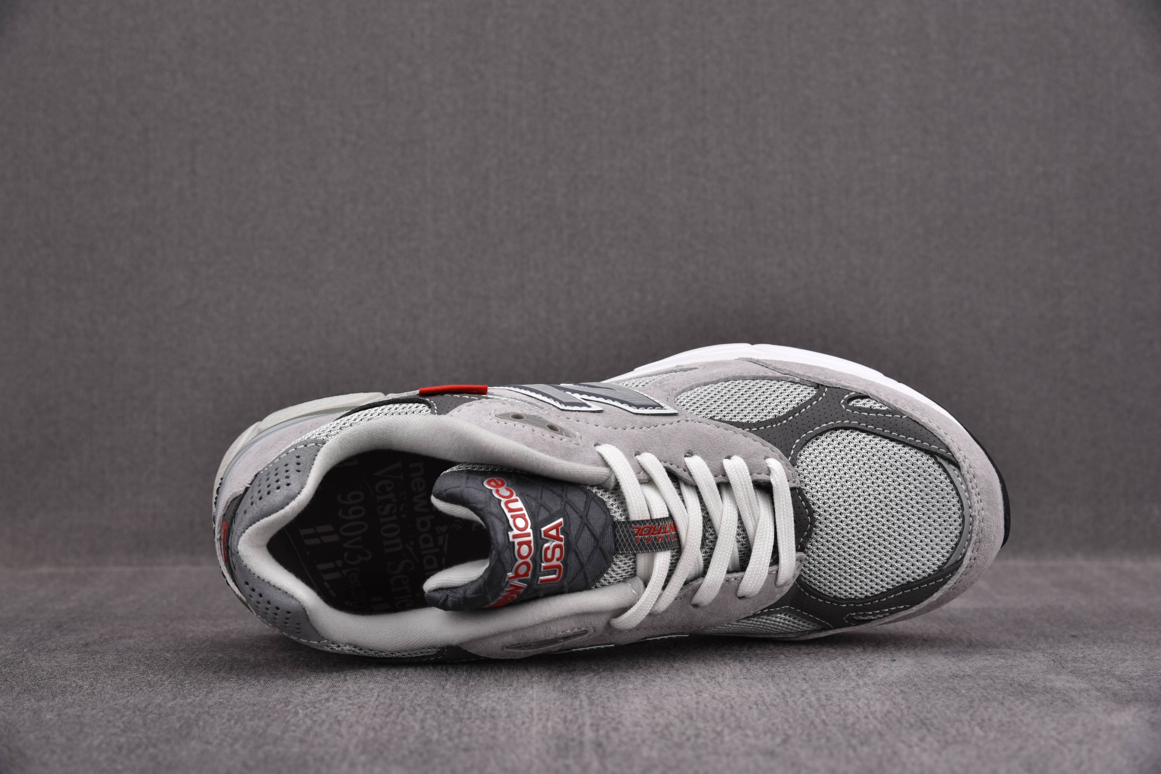 New Balance 990v3 MiUSA Version 3 Grey