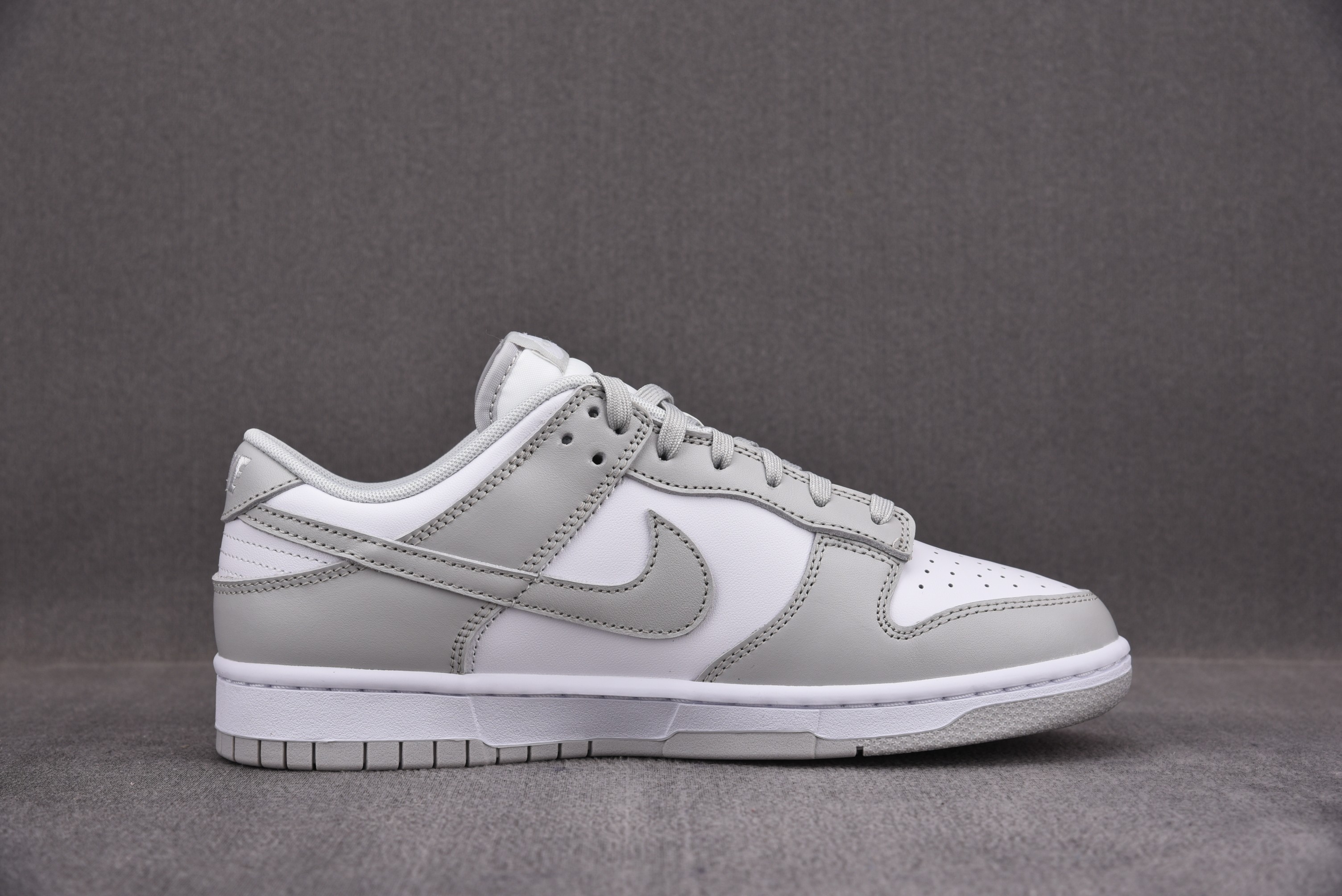 Nike Dunk Low Grey Fog