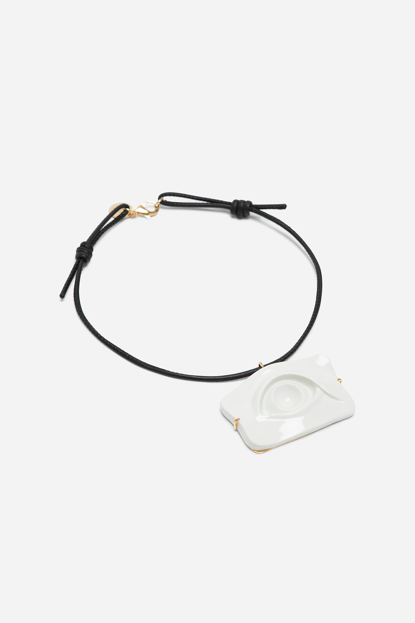 EYE BIG NECKLACE WHITE