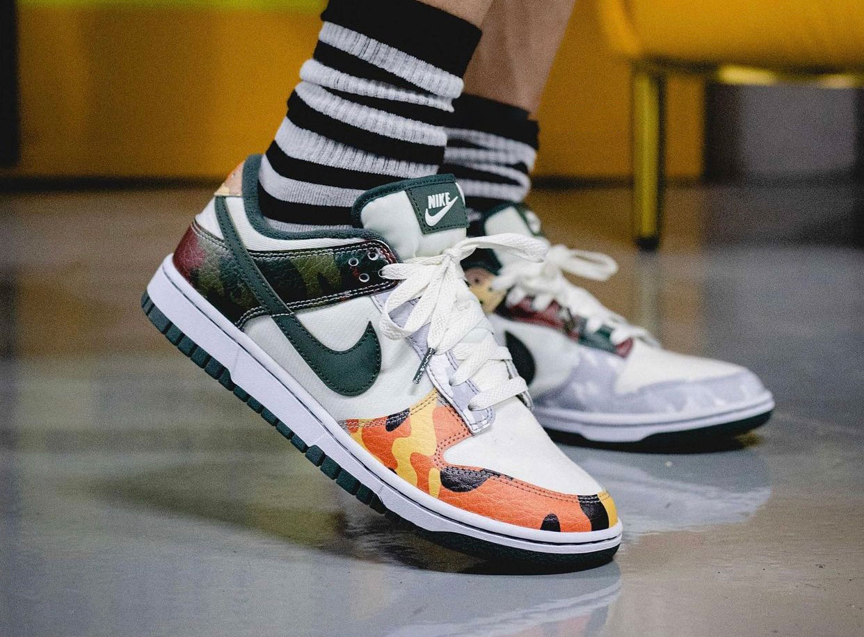Nike Dunk Low SE Sail Multi-Camo
