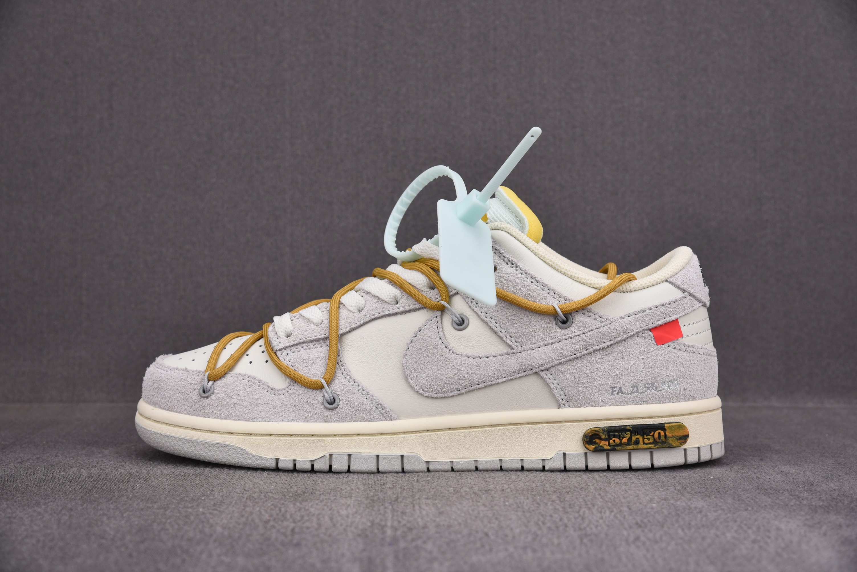 Nike Dunk Low Off-White Lot 37