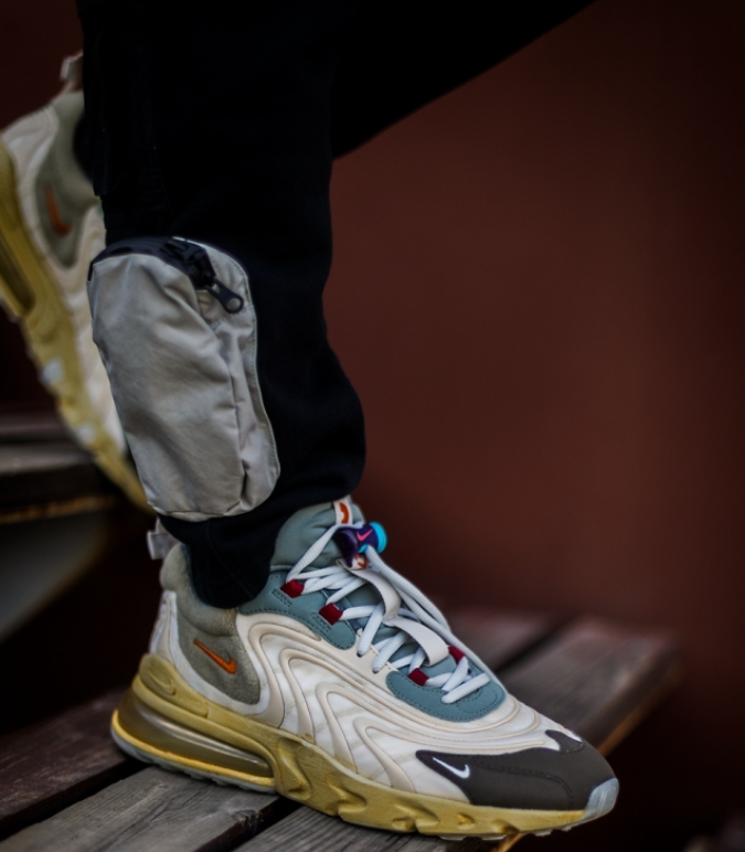 Nike Air Max 270 React ENG Travis Scott Cactus Trails