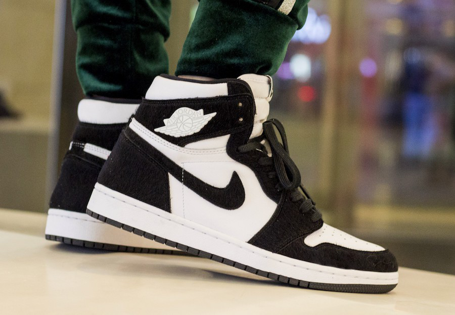 Jordan 1 Retro Black White