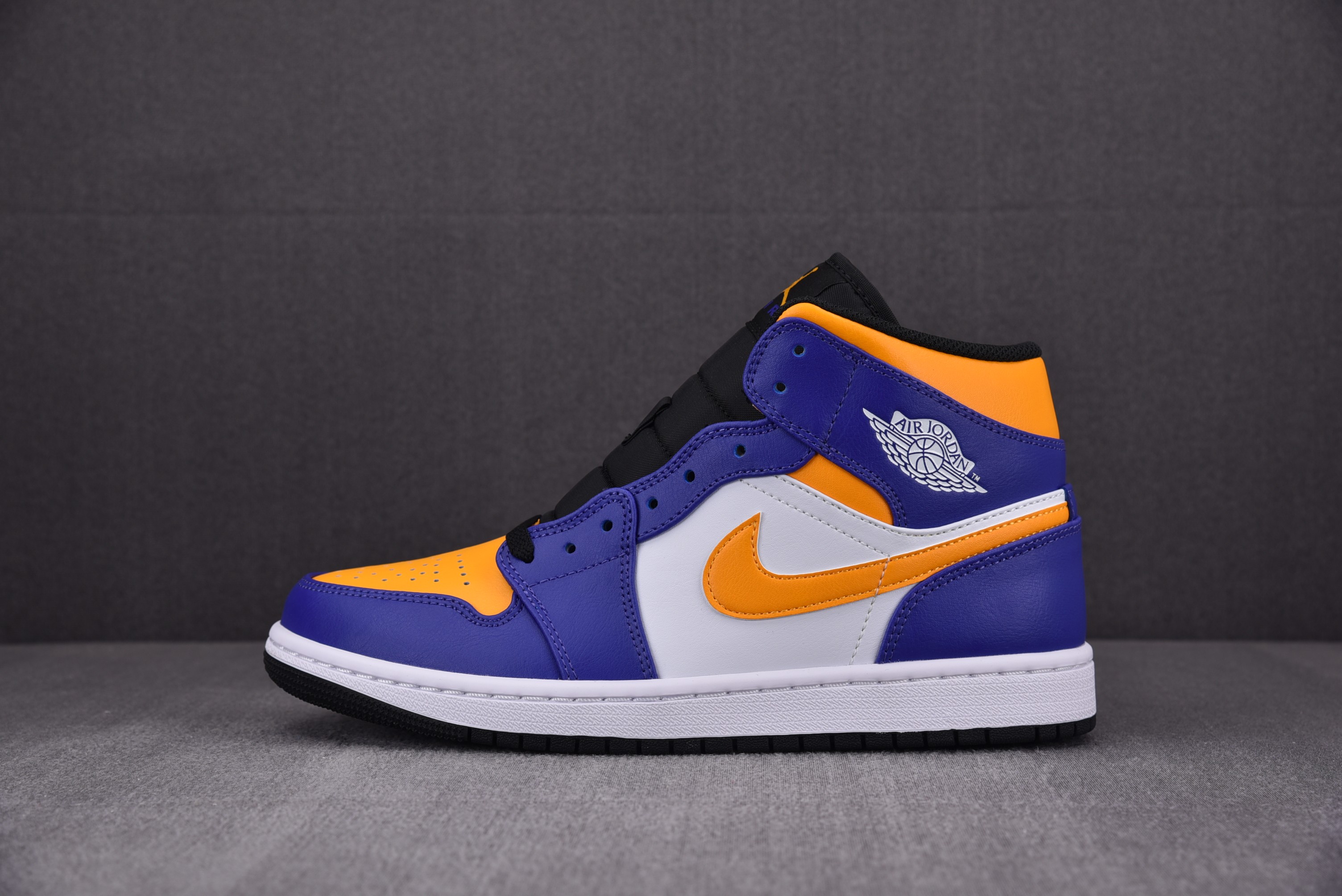 Jordan 1 Mid Lakers
