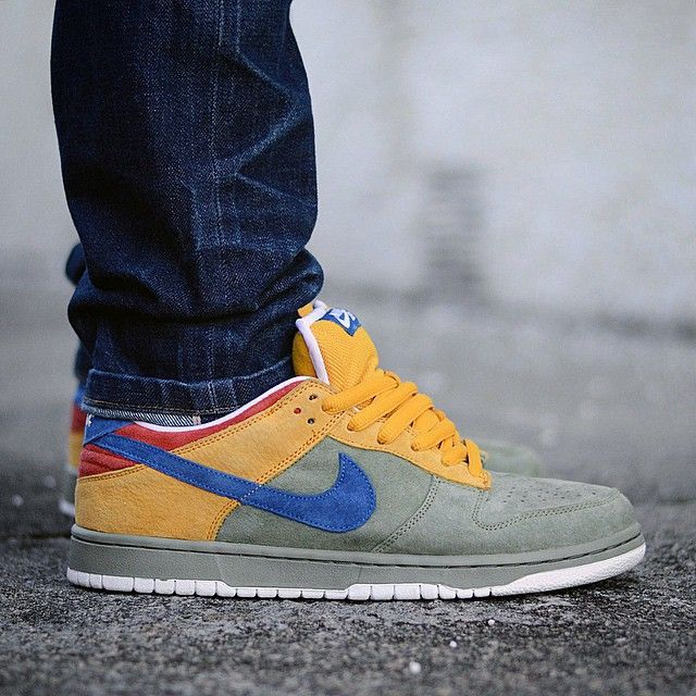 Nike SB Dunk Low Puff N Stuff