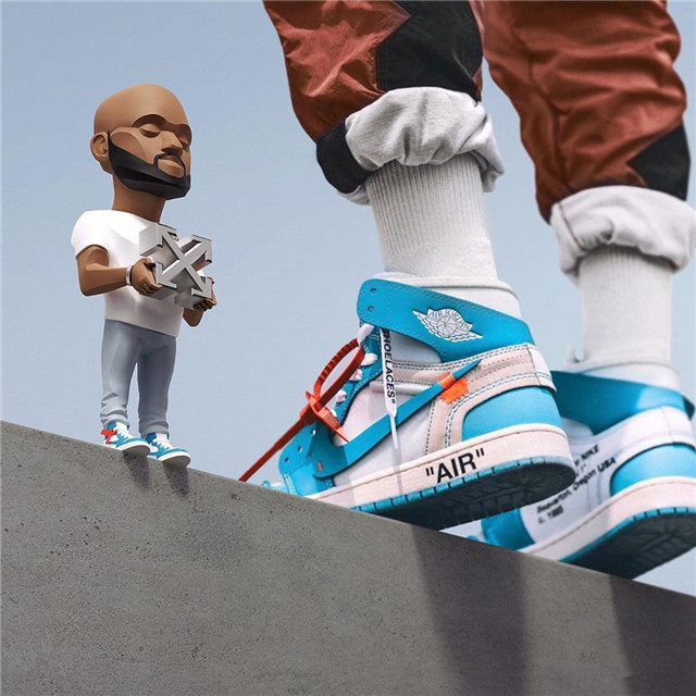 Designer Figure Off-White