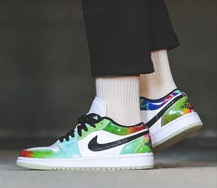 Jordan 1 Low Galaxy (Women Size!!)